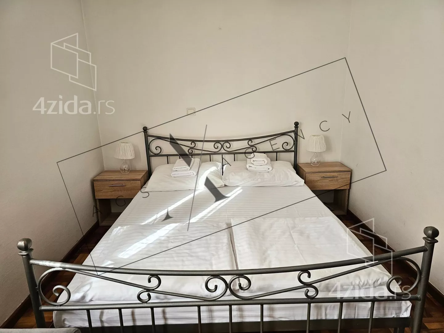 Garsonjera | 4zida