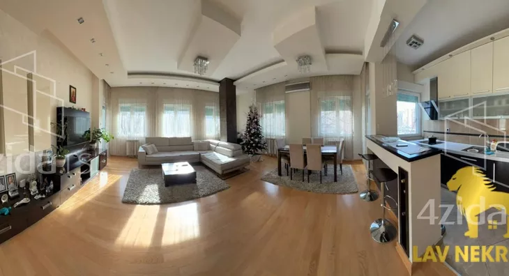 Četvorosoban stan | 4zida