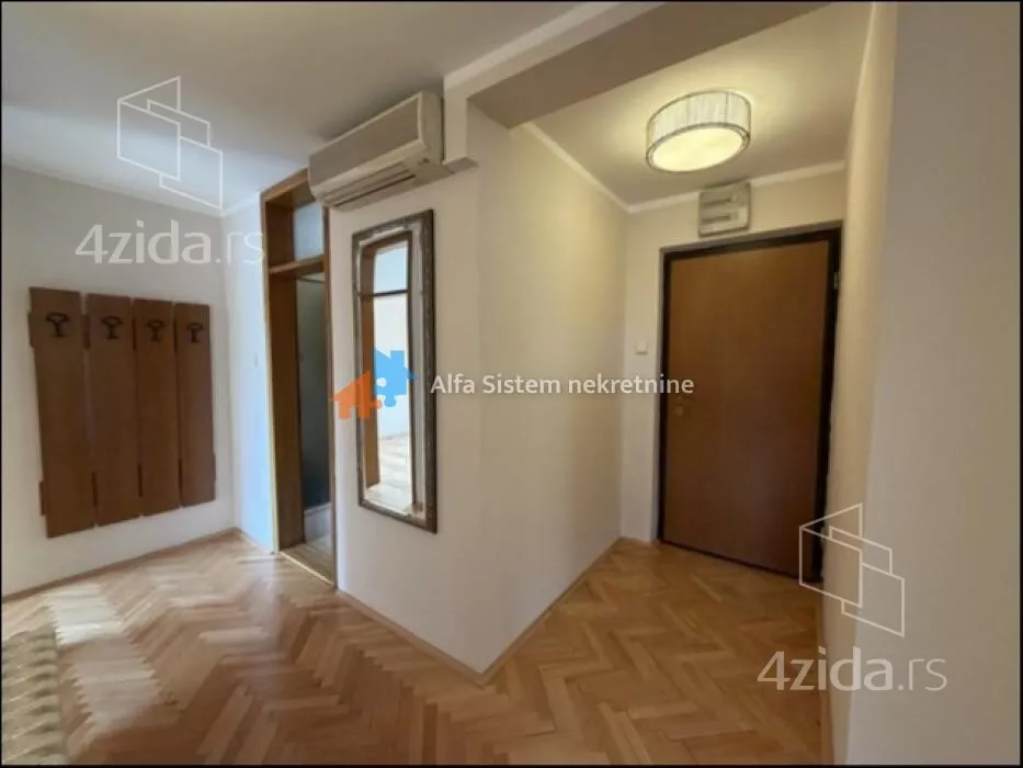 Kancelarija | 4zida