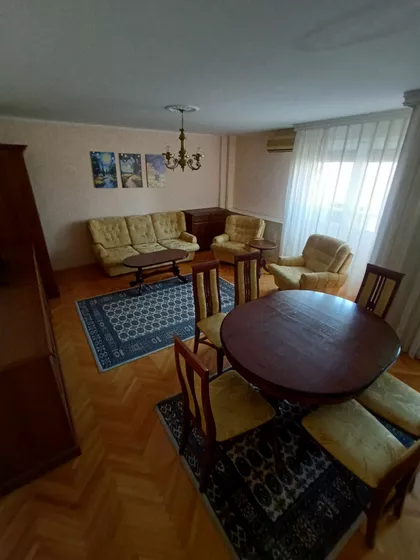 Balzakova | 4zida.rs