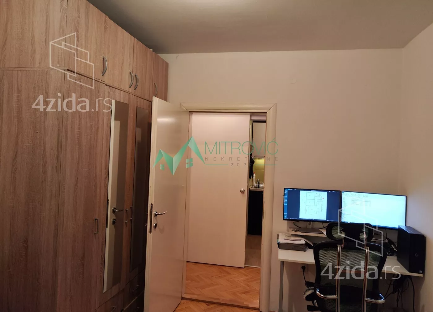 Dvoiposoban stan | 4zida