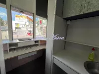 Lokal | 4zida
