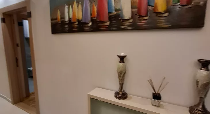 Šestosoban stan | 4zida