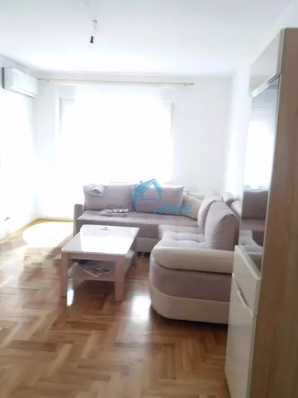 Sarajevska | 4zida.rs