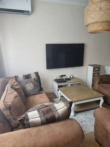 Klare Cetkin | 4zida.rs