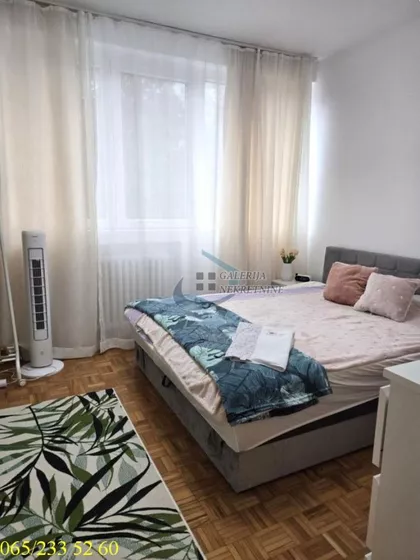 Albanske spomenice | 4zida.rs