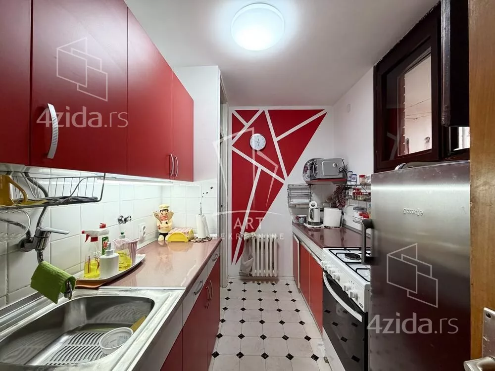 Četvorosoban stan | 4zida