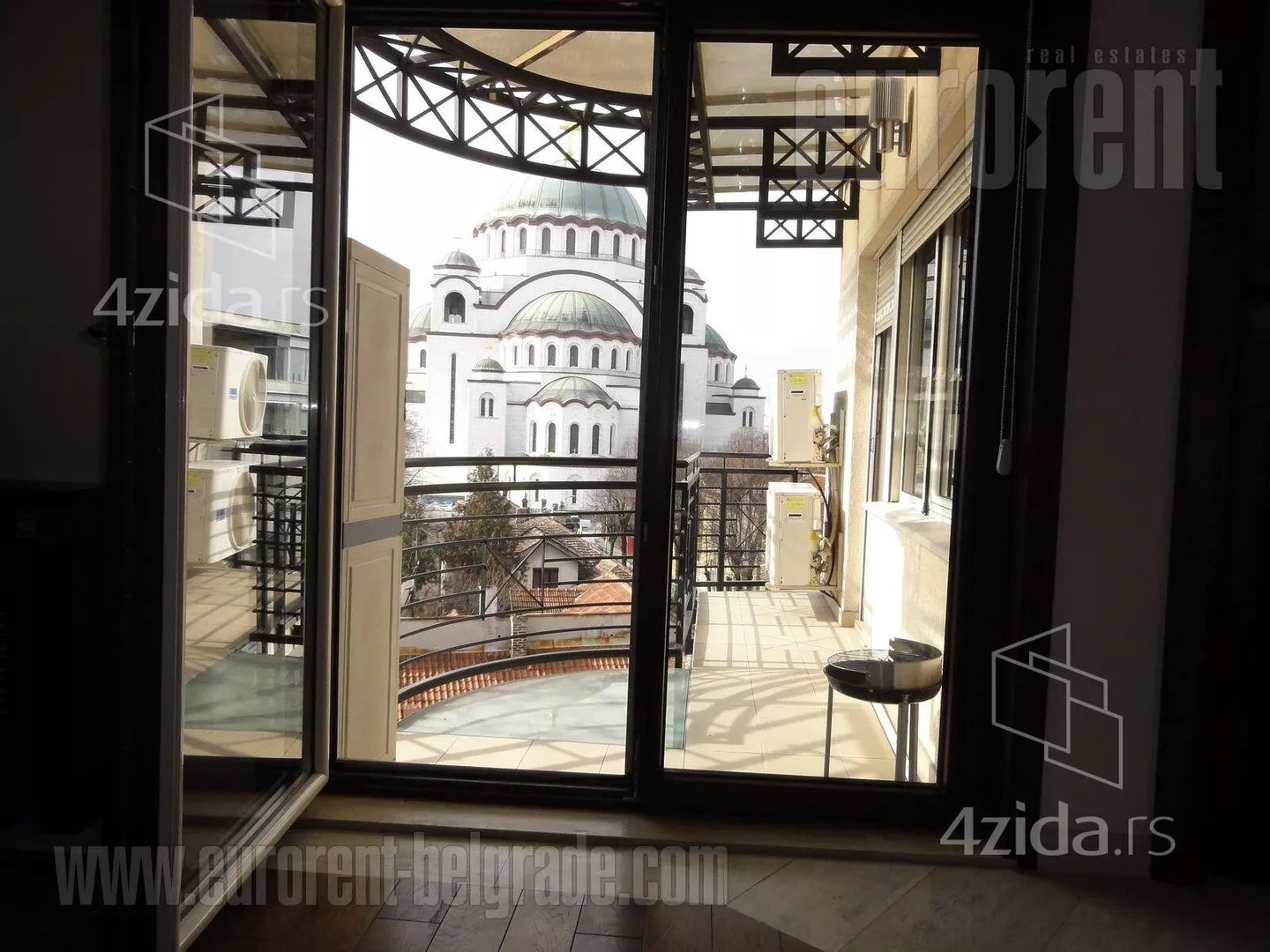 Petosoban stan | 4zida