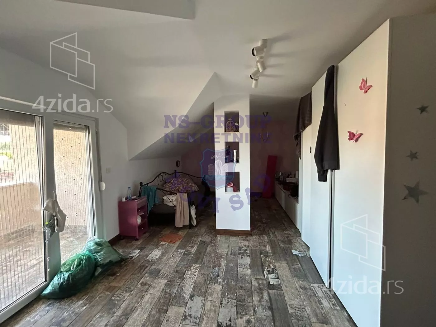 3-etažna kuća | 4zida