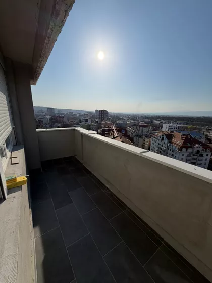 Dom Zdravlja | 4zida.rs