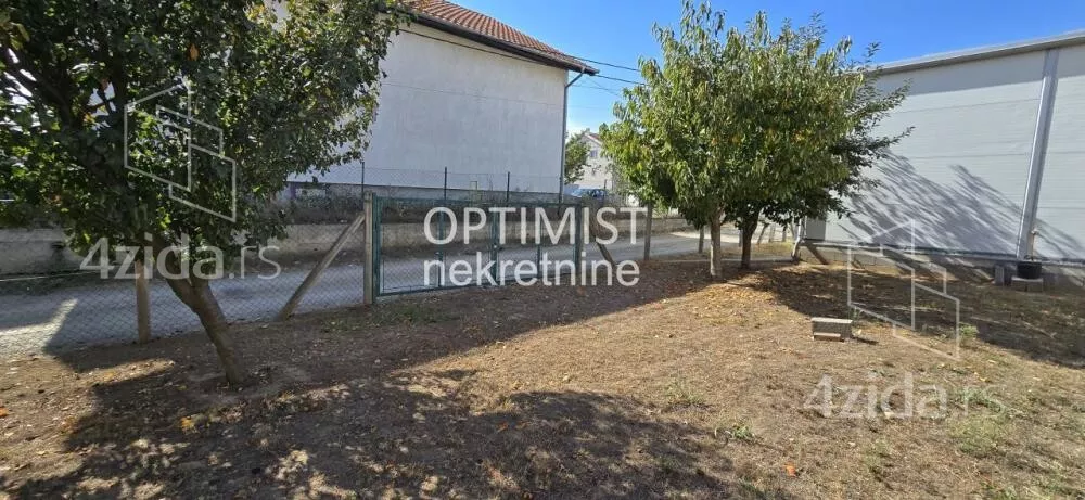 Građevinsko zemljište | 4zida