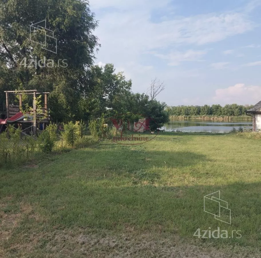 Plac | 4zida