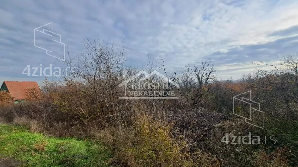 Građevinsko zemljište | 4zida