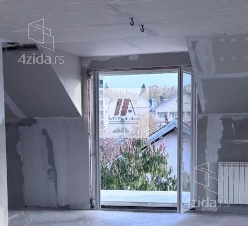 Troiposoban stan | 4zida