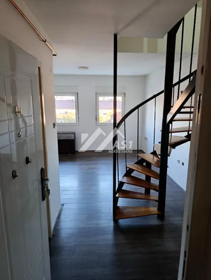 Cetinjska | 4zida.rs