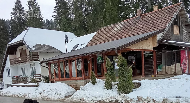 Turistički objekat | 4zida