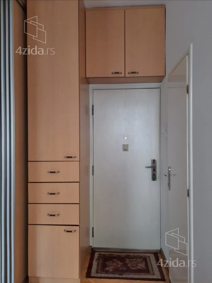 Garsonjera | 4zida