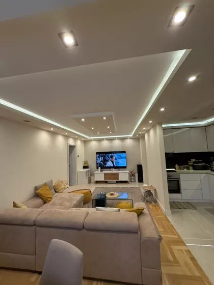 Banovo Brdo | 4zida.rs