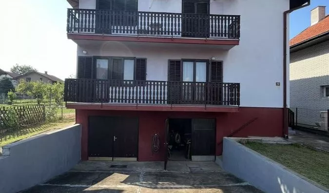 Kuća | 4zida