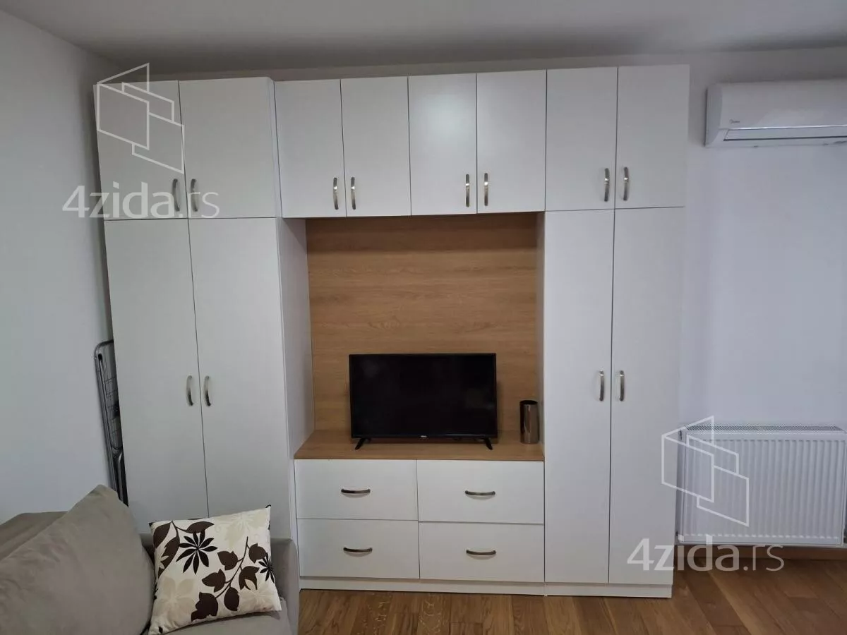 Garsonjera | 4zida