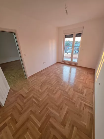 Gradske lokacije | 4zida.rs