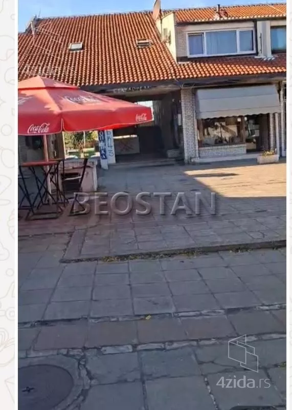 Lokal | 4zida