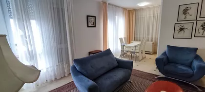 Petrovdanska | 4zida.rs