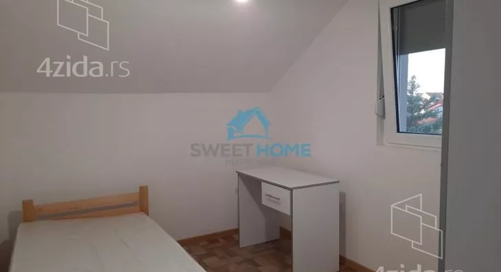 Četvoroiposoban stan | 4zida