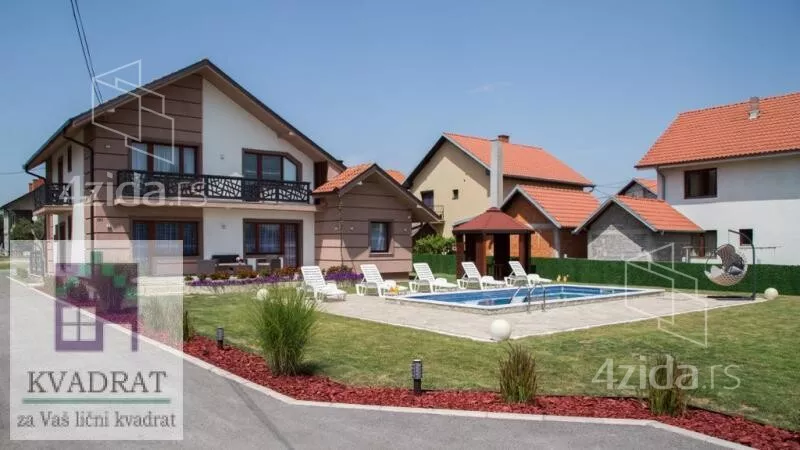 Kuća | 4zida