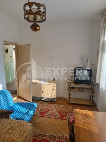 Starca Vujadina | 4zida.rs