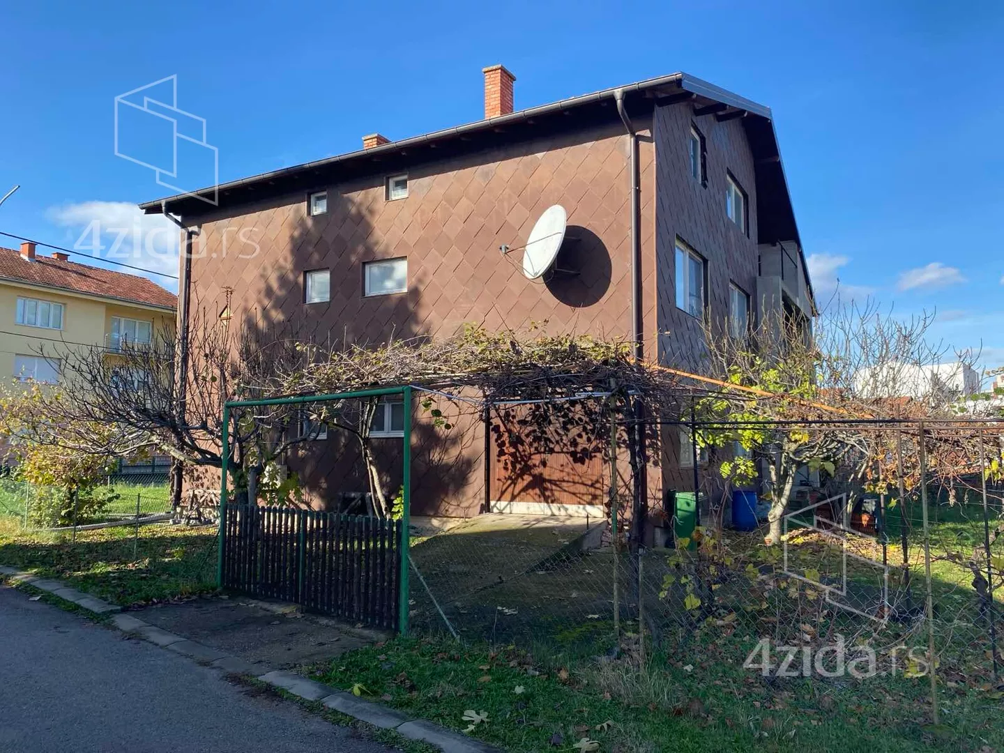 3-etažna kuća | 4zida