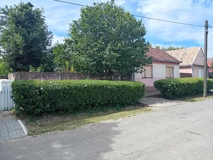 Žarka Zrenjanina 40 | 4zida.rs