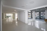 Lokal | 4zida