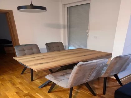 Dobanovački Put 18 | 4zida.rs