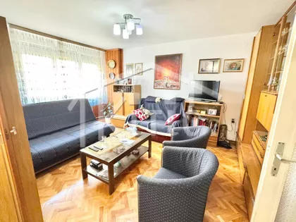 Dom Zdravlja | 4zida.rs