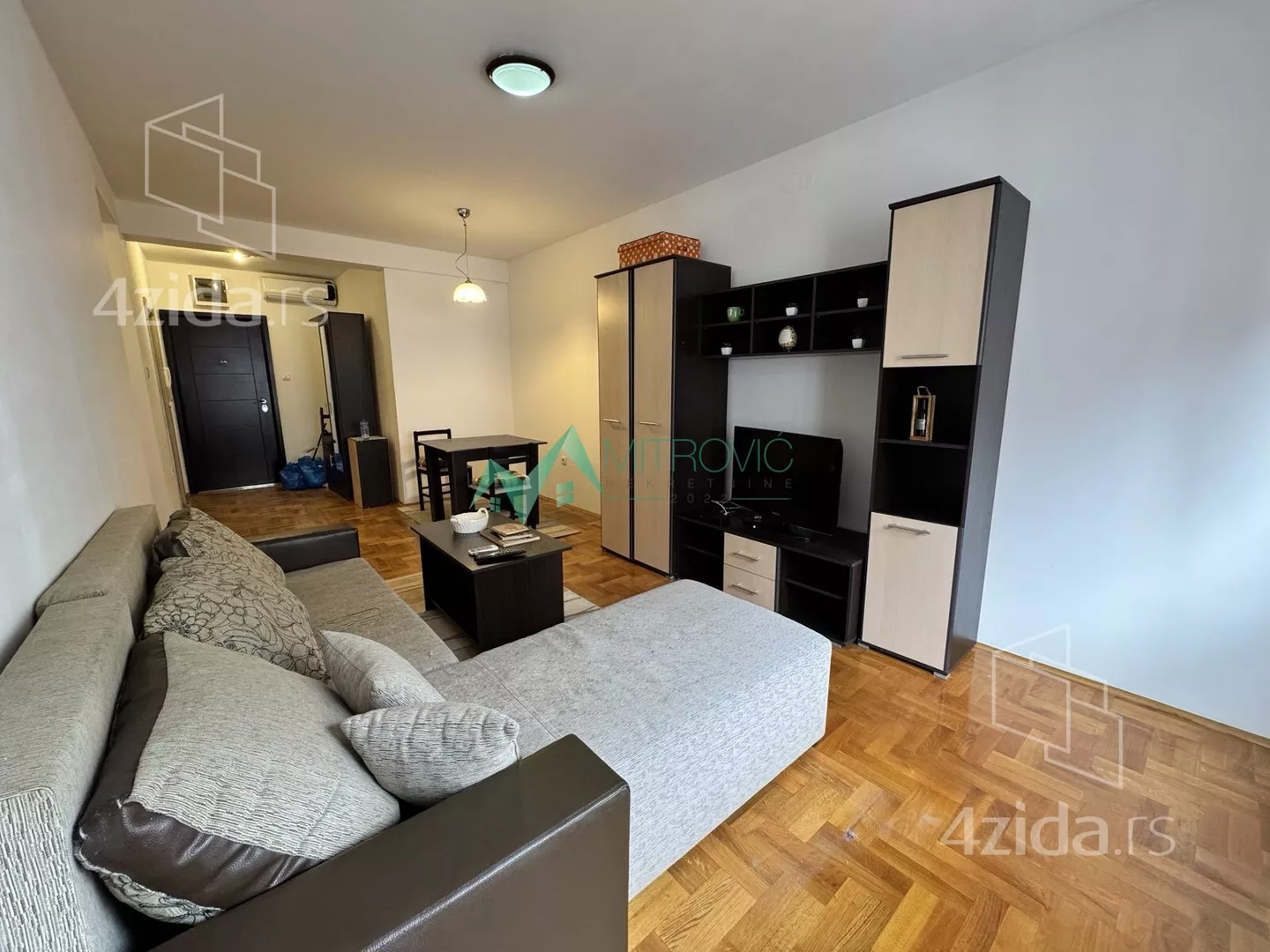 Garsonjera | 4zida