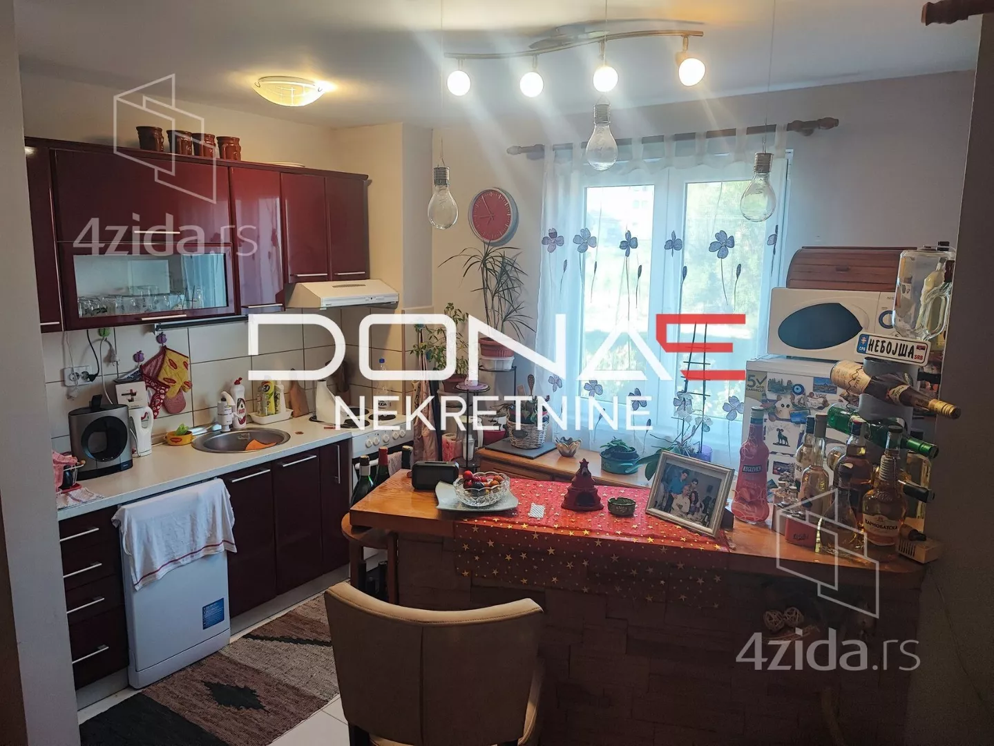 Dvoiposoban stan | 4zida