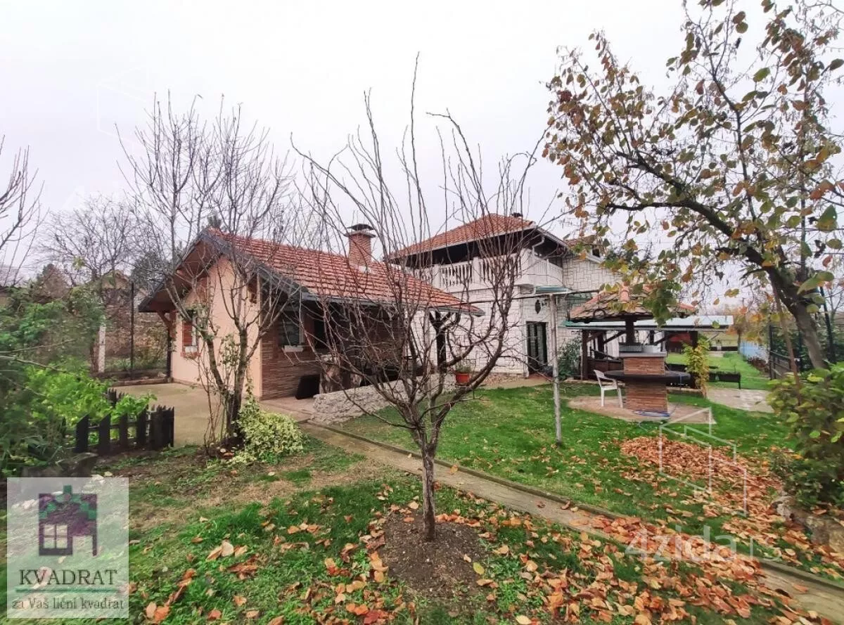 Kuća | 4zida