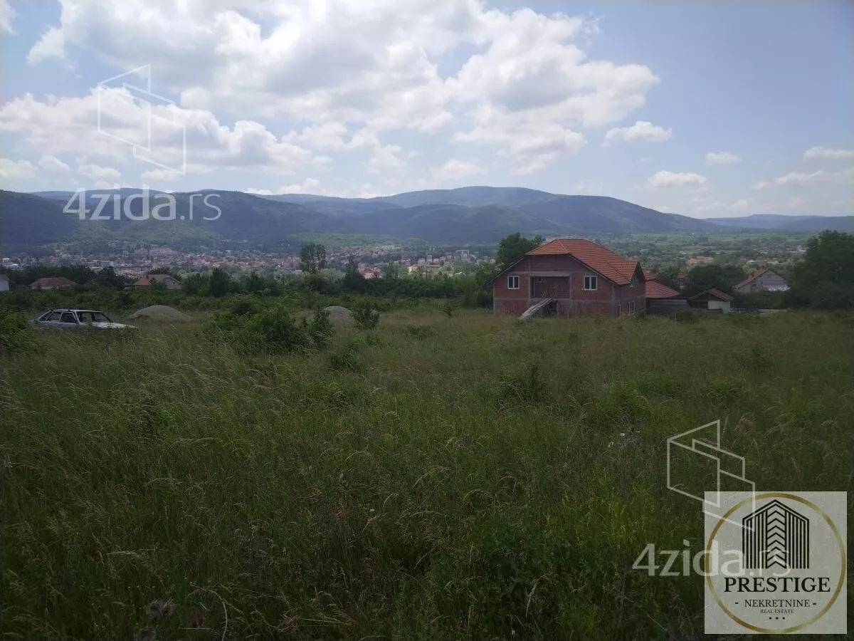 Plac | 4zida