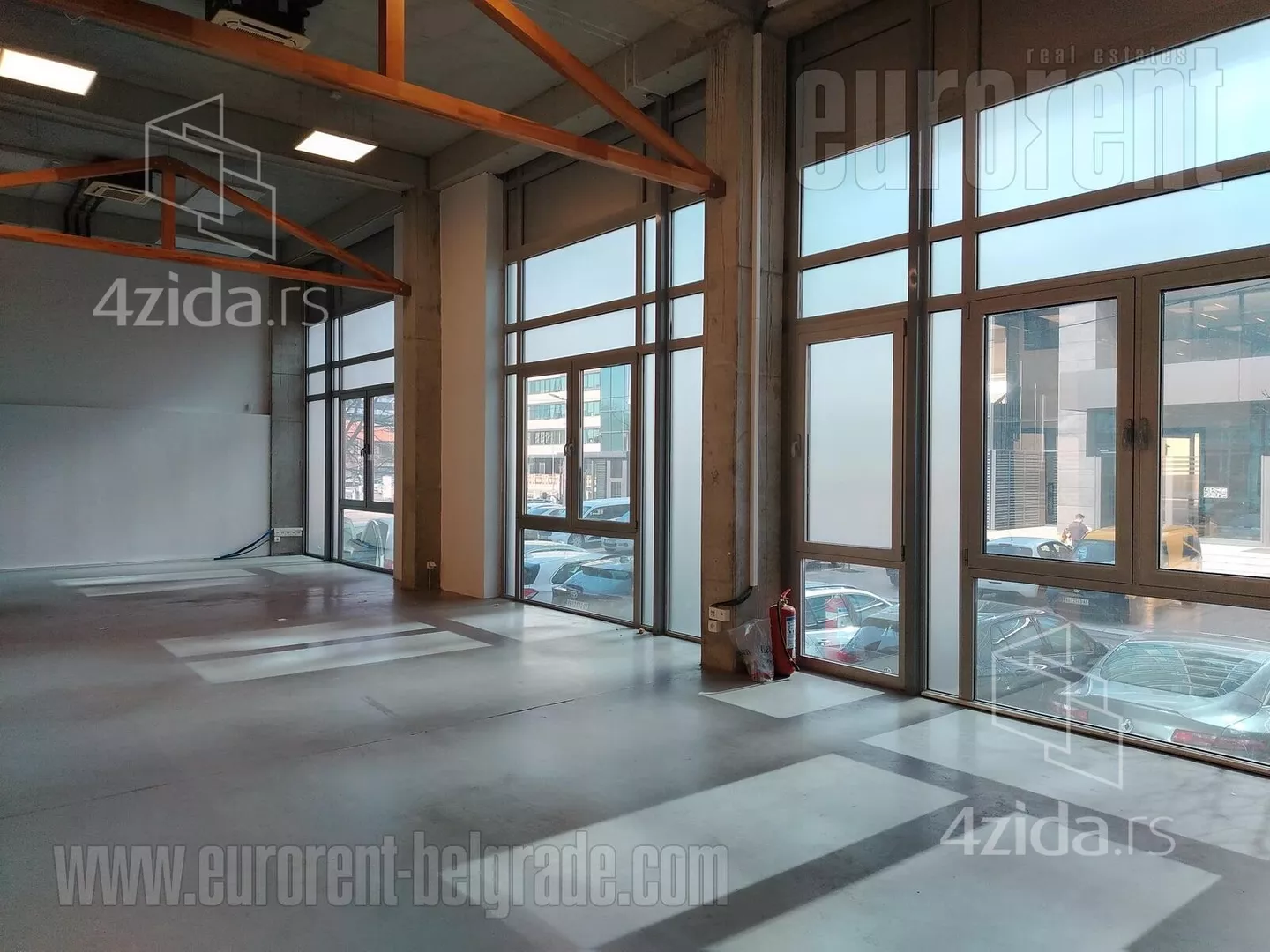 Poslovni prostor | 4zida