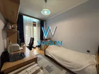 Šestosoban stan | 4zida