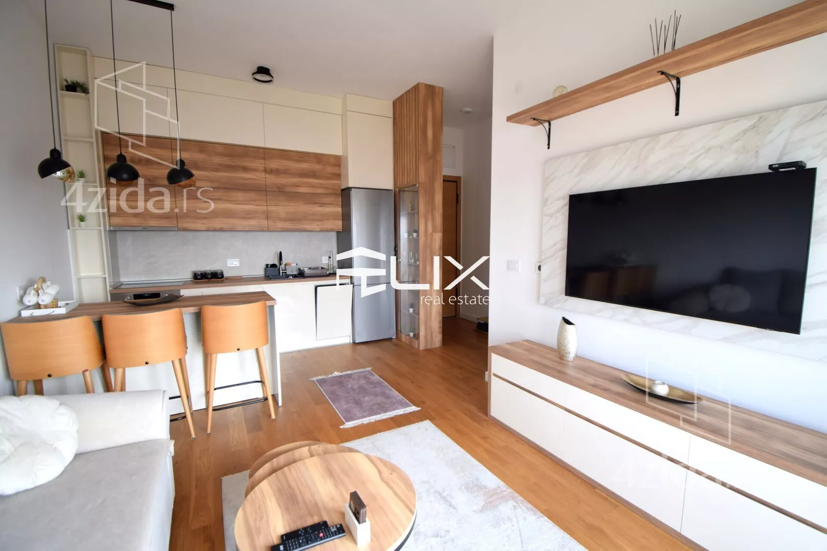 Dvoiposoban stan | 4zida