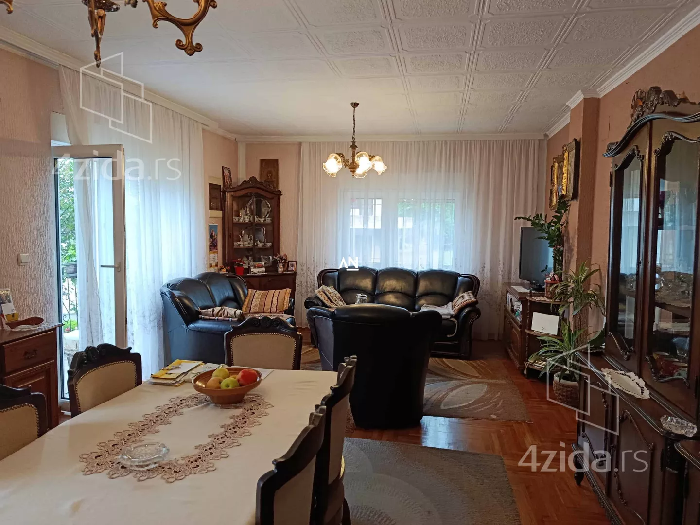 Kuća | 4zida