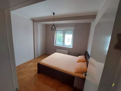 Bulevar Oslobođenja | 4zida.rs