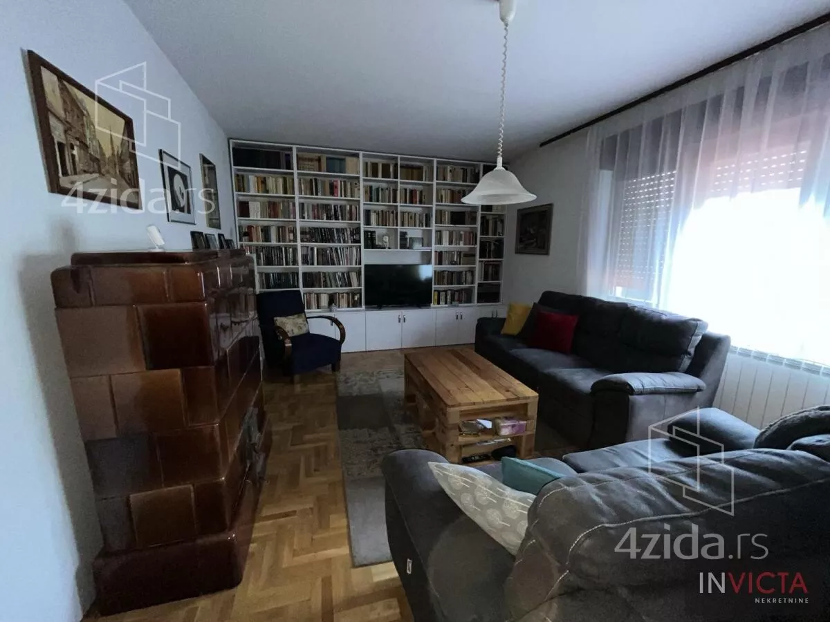 Kuća | 4zida