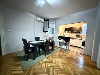 Ustanička | 4zida.rs