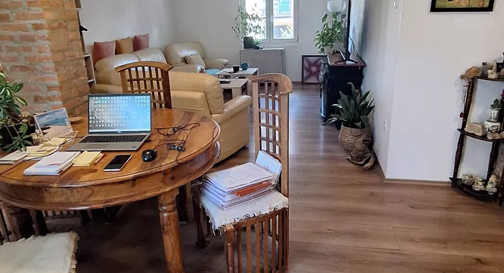 Petosoban stan | 4zida