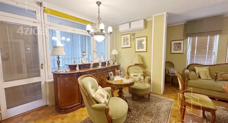 Četvoroiposoban stan | 4zida