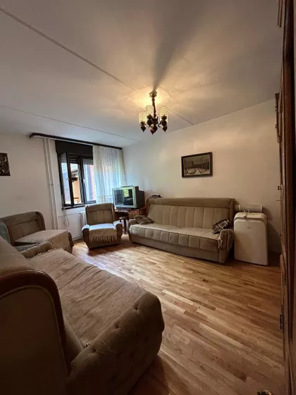 Višnjički venac | 4zida.rs