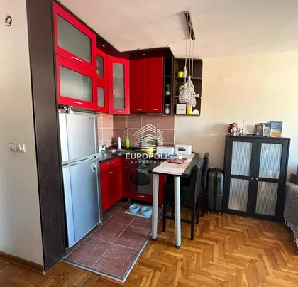 Prvoboraca | 4zida.rs